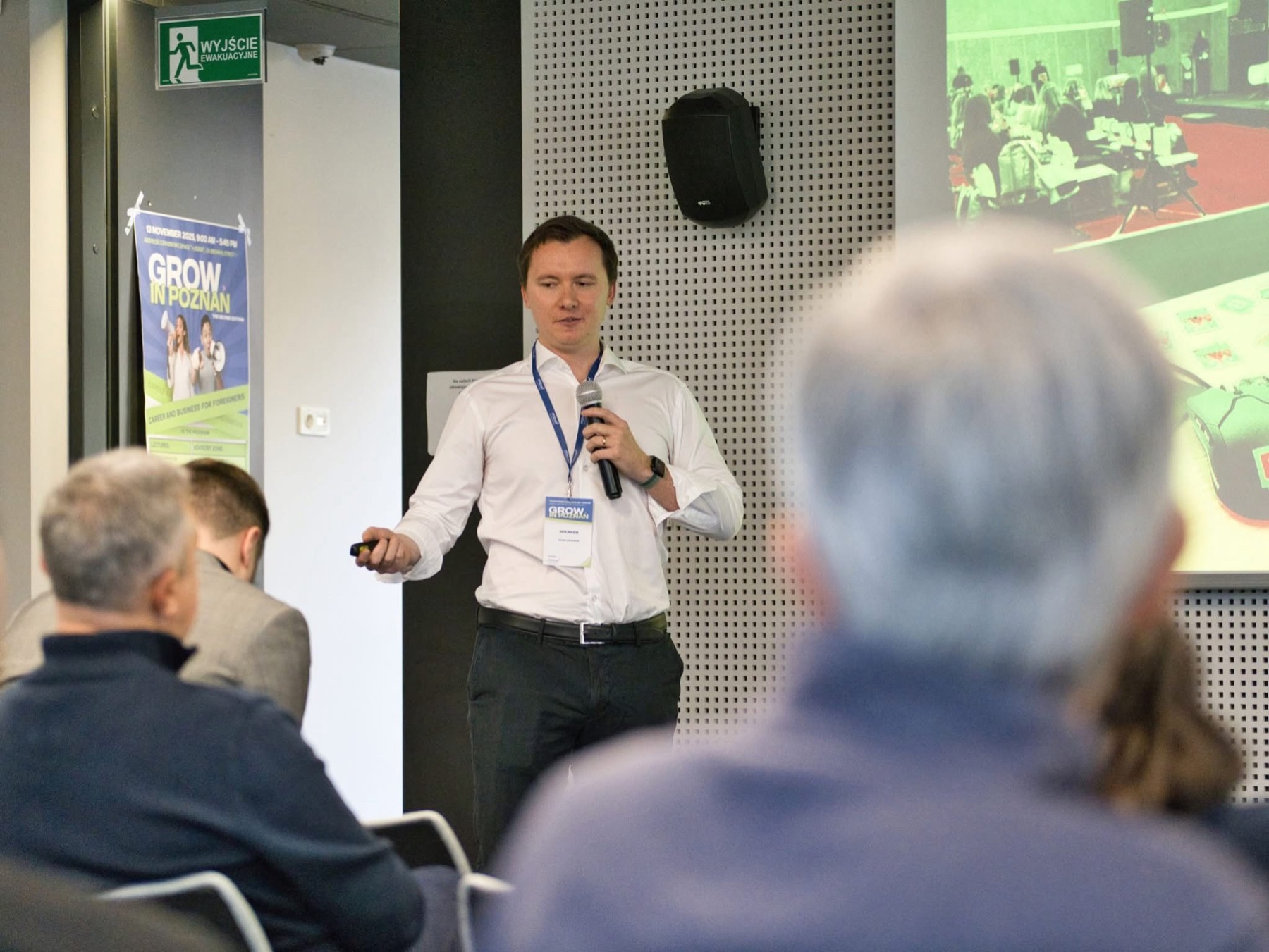 Kevin speaking at the Grow Poznan event.